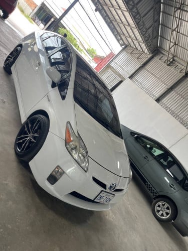 Prius 2010 option 4 solar
