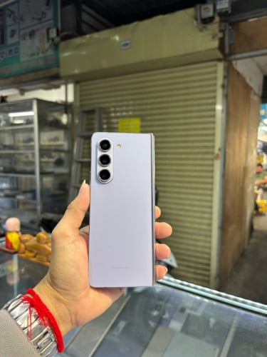 Samsung ZFold5 1000G Ram12G Sim2 Global ម៉ាសុីនស្រុីន ជាំអេក្រង់ក្នុង