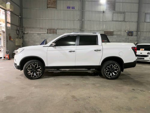 SsangYong Rexton Sports 2019full option