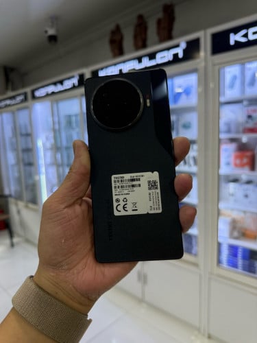 TECNO CAMON 30pro 5G