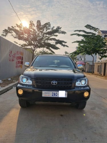 Toyota Highlander V6 Limeted ប៉ុង1