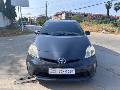 Toyota Prius 014 option2 ឡានស្អាត