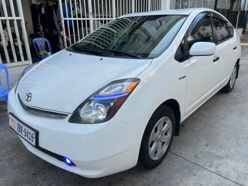 Toyota Prius 2006 H/F white