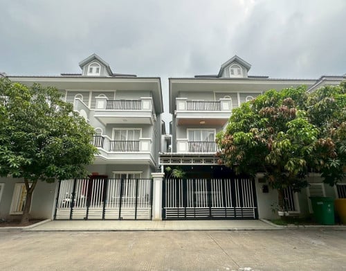 Twin Villa for Sale & Rent at Borey Phnom Penh Thmey (Diamond Park) ( A-55 )