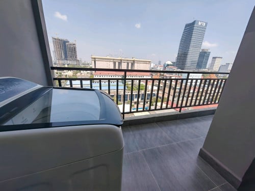 Western Studio Apartment Elevator  near Orrusey Market