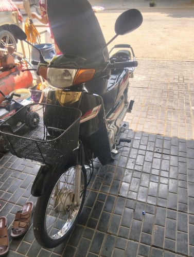 មានកាតគ្រីត្រឹមត្រូវ