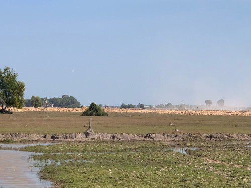 ដីសម្រាប់លក់ ឬជួល