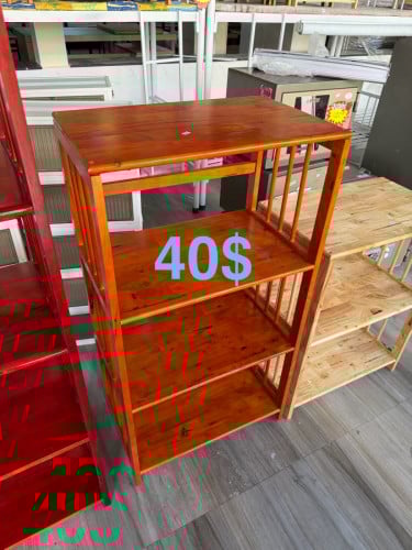 មានច្រេីន​ ទិញយកក្នុងកេសក៏បាន