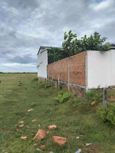 លក់