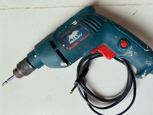 លក់ម៉ូទ័រមួយទឹកមានបីប្រភេទម៉ូទ័រស្វាងម៉ូទ័រកាត់និងម៉ូទ័របុក