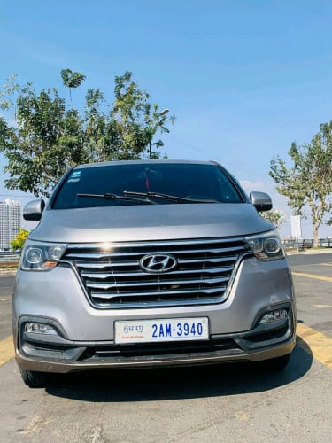 ស្តារិច 018 ប្រភេទឡានស្អាតទឹកថ្នាំស៊ីន  ធានាម៉ាស៊ីនប្រអប់លេខអត់បុកអត់ប៉ះ។រំលោះសុទ្ធ 100% តម្លៃចរចា