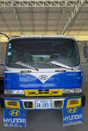 ឡានបែនកង់ 10