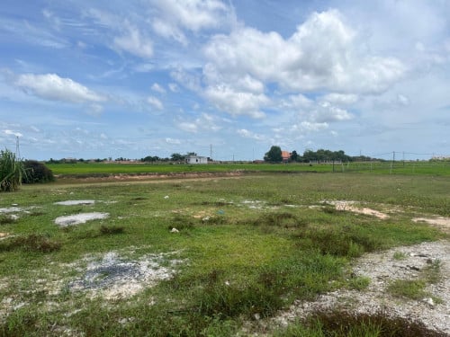 ដីលក់​ 10x20 17,800$ ចរចារ