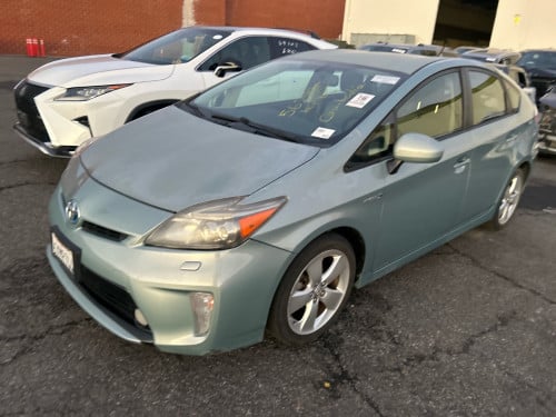 សាងឡានមុនបើកទូរ 2012 Toyota Prius 5 Green Code 562995