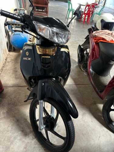 ចង់លក់សង់2026 អត់ទាន់បានជិះទេ