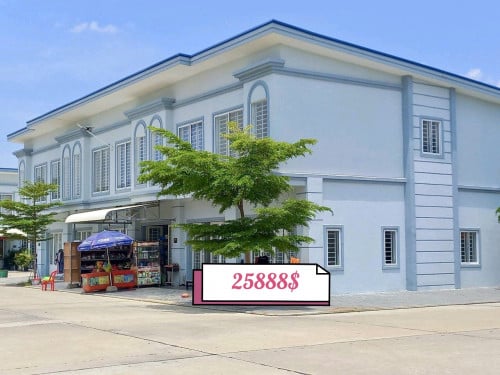 វីឡាកូនកាត់