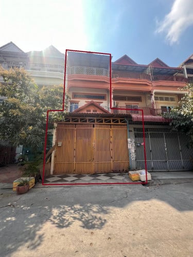 ផ្ទះល្វែងសម្រាប់ជួលនៅទួលគោក(មានសម្ភារ:ម៉ាសុីនត្រជាក់3)