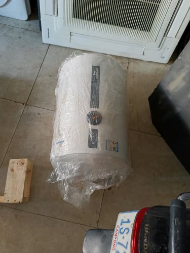 ម៉ាសុីនទឹកក្តៅ 40L