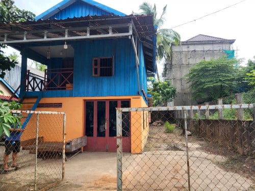 លក់ដីfreeផ្ទះ