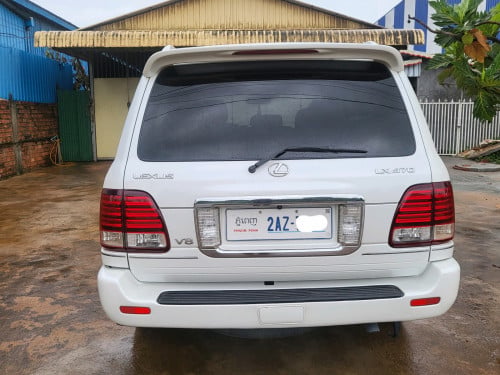 លក់Lexus lX 470 ឆ្នាំ04 ពណ៌ស ហ្វូលពេញ