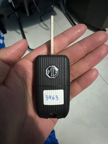 សោរ MG ZS 2020 ស៊ីនបាត់ទើបរកឃើញលក់តែ90$ទេ