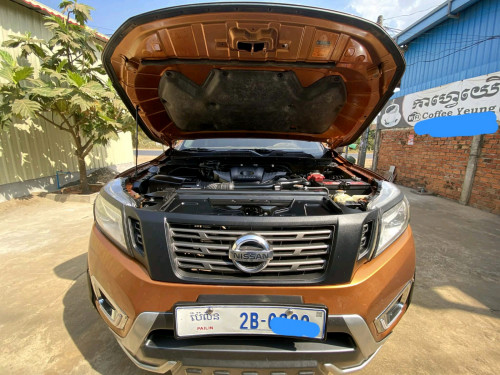 លក់Nissan Navara 2019 ប៉ុង2 ឡានខ្លាញ់គោ
