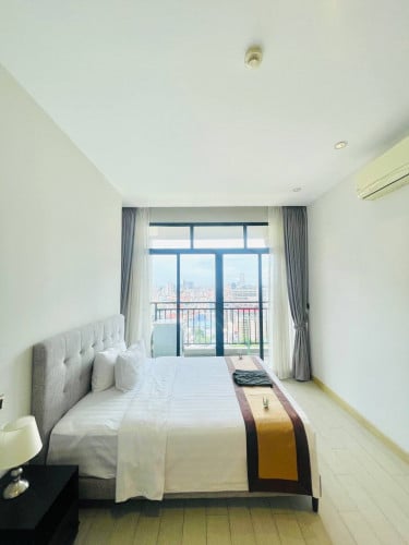 🏡 Studio available for rent! 𝐒𝐭𝐮𝐝𝐢𝐨 Unit at The View, BKK1