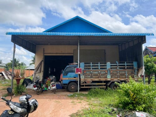 🏦House Available for Urgent Sale at a Special Price (Negotiable).