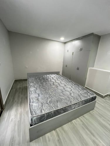 📍 ទីតាំង៖ ជិតផ្សារដីហុយ (Near Dey Huy Market)