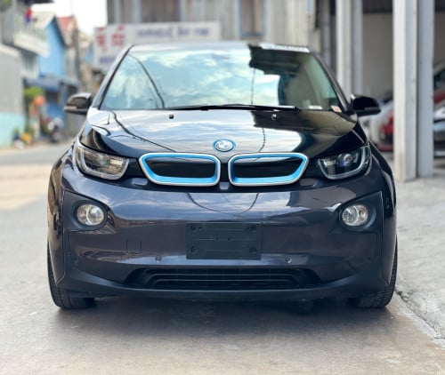 2015 BMW i3  Power Electric (សាំង+ប្រើអគ្គិសនី) សោរ2គ្រាប់មានរូបរាងដ៍ស្រស់ស្អាត