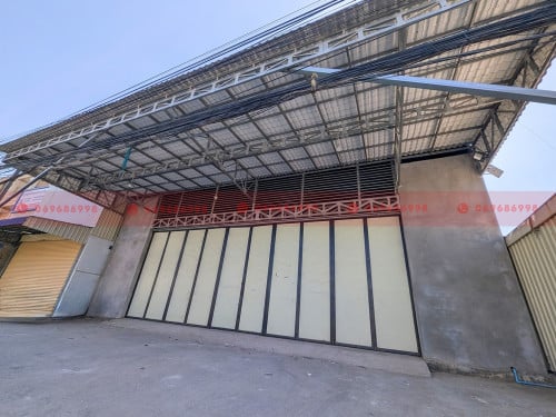 350 Sqm Warehouse For Lease On A Major Road In Sangkat Svay Park, PP
