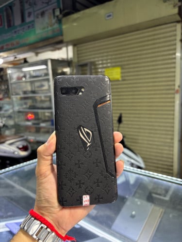 ASUs Rog2 128G Ram8G Sim2 Gloabl ម៉ាសុីនអេក្រង់ស្រុីន