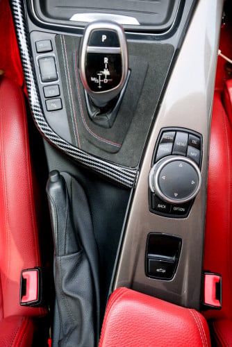 BMW 4 series Convertible 2015  (ចរចា)