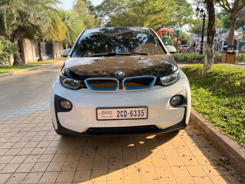 BMW i3 2014 (ម្ចាស់ផ្ទាល់)
