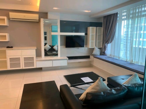 Condo in BKK 1 2 Bedroom 2 Bath for sale! Price is negotiable