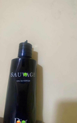 Dior suavaged edp រំលែក10ml 9$ 50ml40$ បើខ្លែងខ្លាយដូរលុយx2