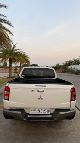 For sell MITSUBISHI TRITON 2016 ហ្វុល ឡានស្អាត