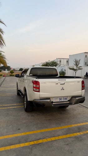 For sell MITSUBISHI TRITON 2016 ហ្វុល ឡានស្អាត