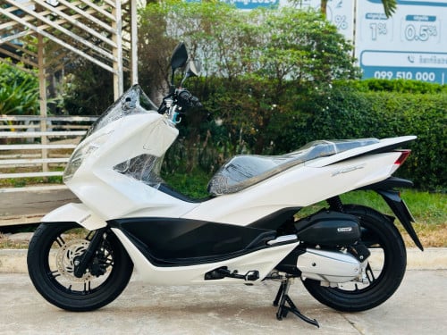 Honda PCX 017 ជប៉ុនសុទ្ធ125cc ម៉ាសុីនតាន់ហាប់នែនស្ងាត់ជិះស្រួលស្ទះខ្លាំងមិនលាន់មិនហុយមានពន្ធកាតគ្រឺ