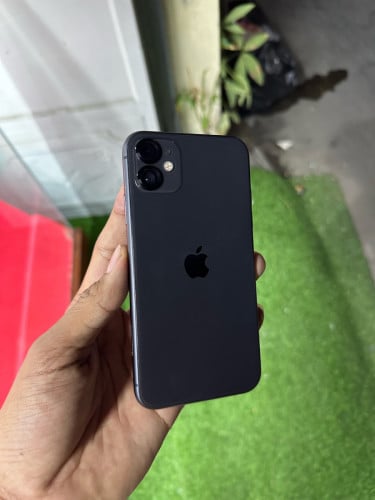 iPhone 11