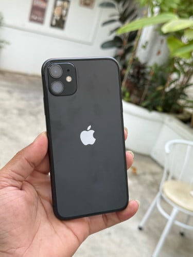 iPhone 11 64G អេក្រង់សុីន អត់ស្គេន ថ្ម 100% តួស្អាត់