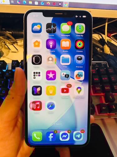 iPhone 11 Pro Max 256G សុំនុំសុីន​ 250$