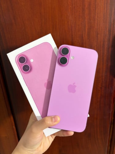 iPhone 16 blus free មួយset