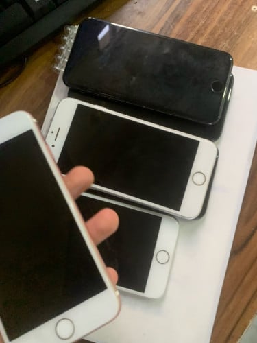 iPhone 7 + 32  លក់ទាំងអស់ 99%-97%