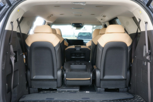 Kia Carnival 2022 ធានាឡានស្អាត