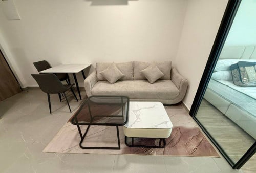 Newly Condo for Rent at Urban Village