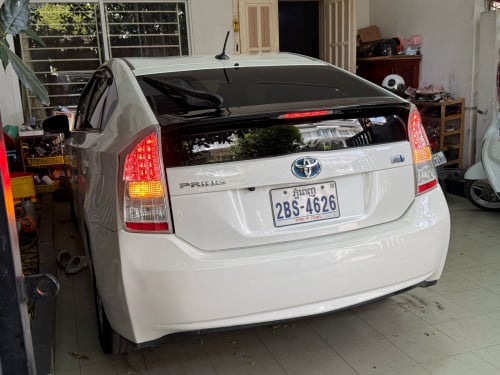Prius 2011អុប សិន 2ទ្បើង 3 អេក្រង់ ធំ