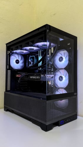 RTX 4070 SUPER Core i9