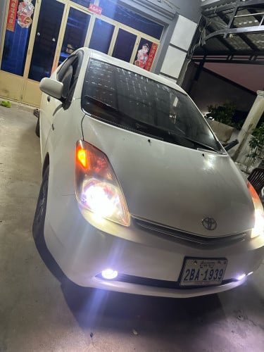 Sale. 2005. Full option. 2BA….