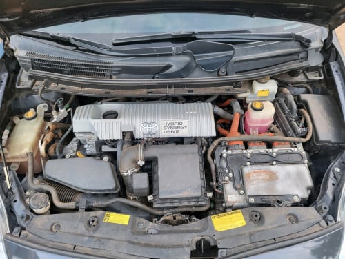 Sale Prius ឆ្នាំ2010 ពណ៍ប្រផេះអប់សិន4
